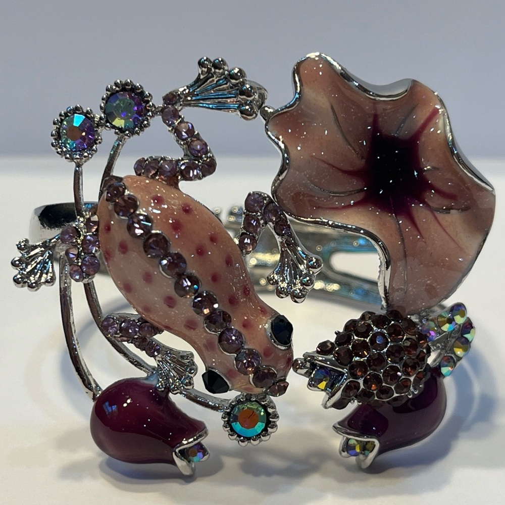 Off Park pink & purple sparkle frog bracelet rhinestones lobster closure 7.8”